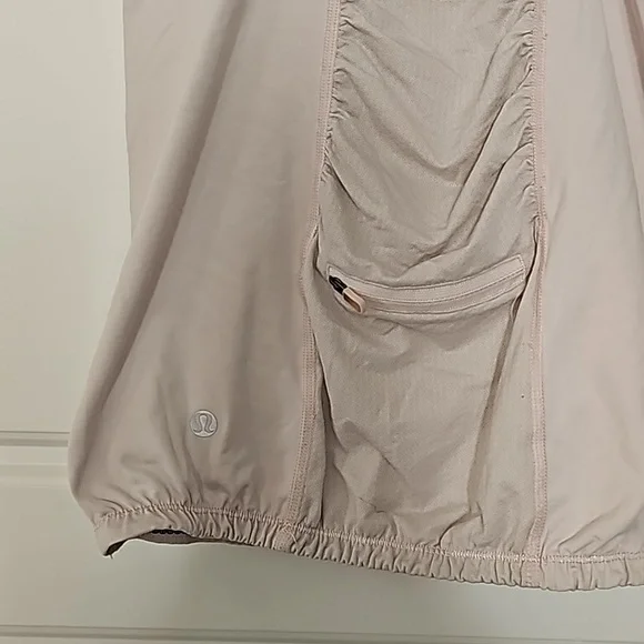 Lululemon Reflective Light Up Tank - Picture 5 of 10